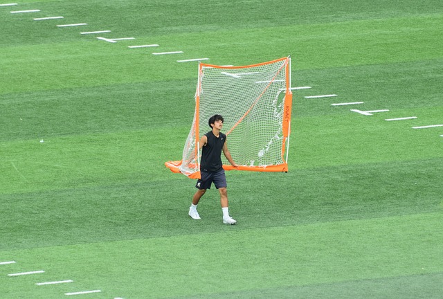 拭目以待 拭目以待